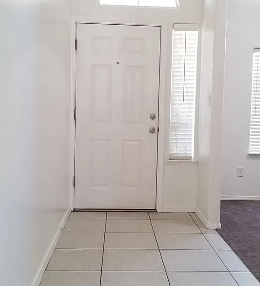 4700 Betony Dr — Photo 2