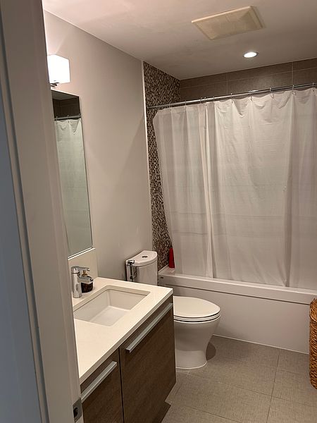 Burnaby Apartment for rent - 1 Bedroom — photo 16