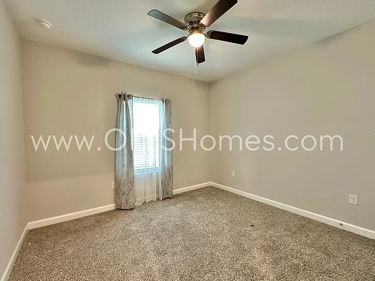 188 Park Ln — Photo 18