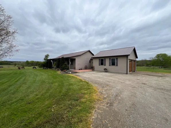 2582 Brick Church Rd, Cochranton, PA 16314