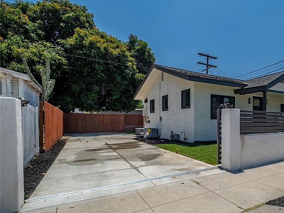 4th image of 3516 Montclair St