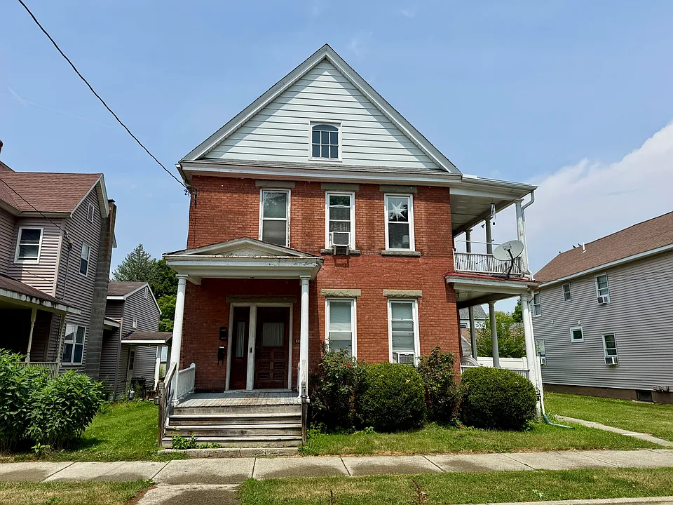 606 Broadway #1