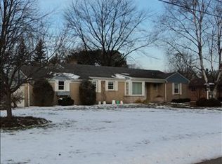 1085 Sherbrooke Pl, Saginaw, MI