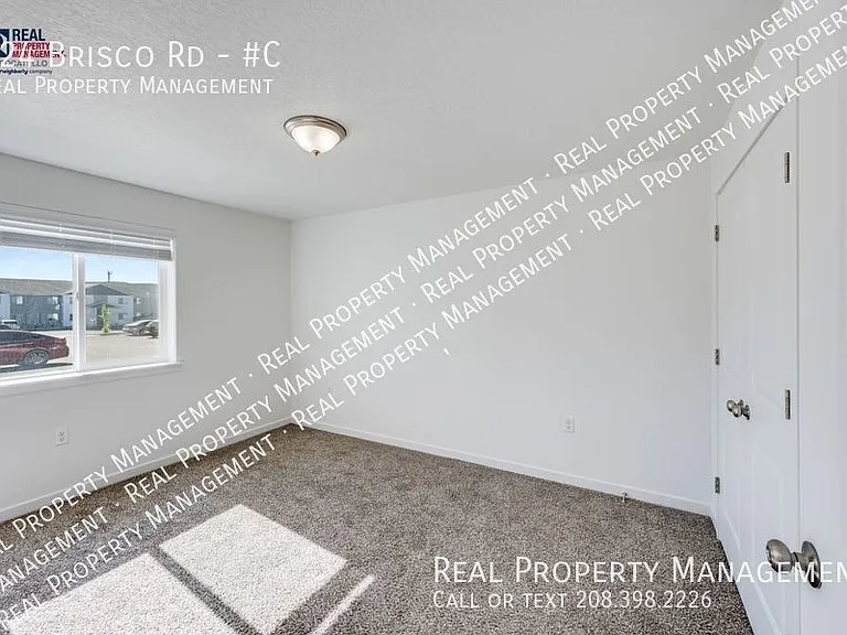 124 Briscoe Rd #C — Photo 6