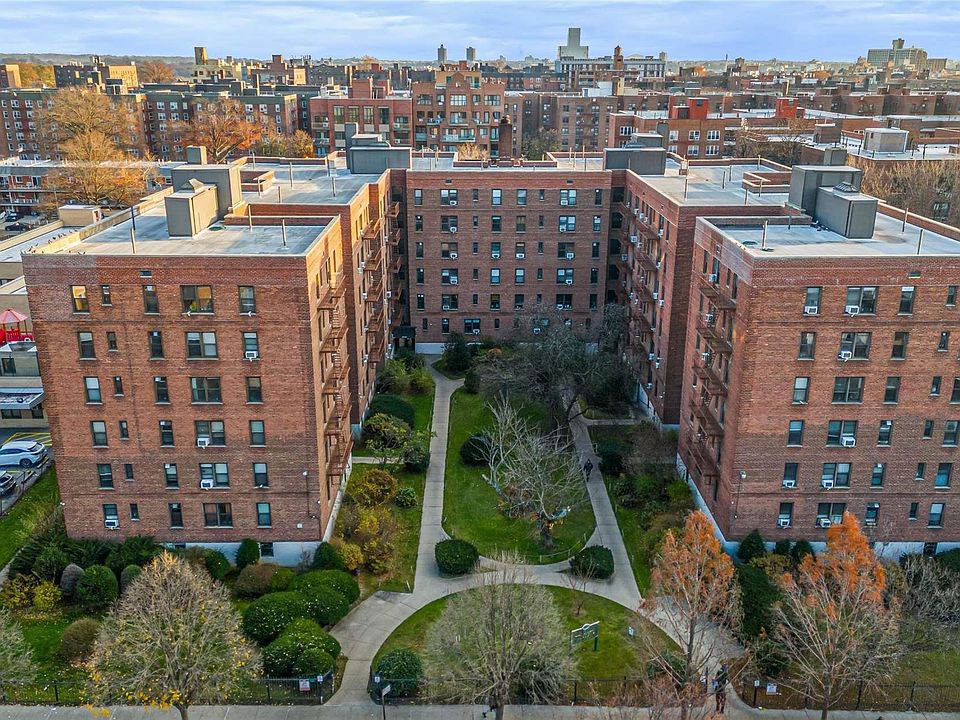 1st image of 144-46 38 Avenue #3G