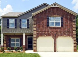 1044 Lear Dr, Locust Grove, GA 30248