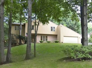 3237 History Dr, Oakton, VA 22124