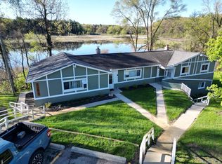 1298 E Highland Rd, Highland, MI 48356