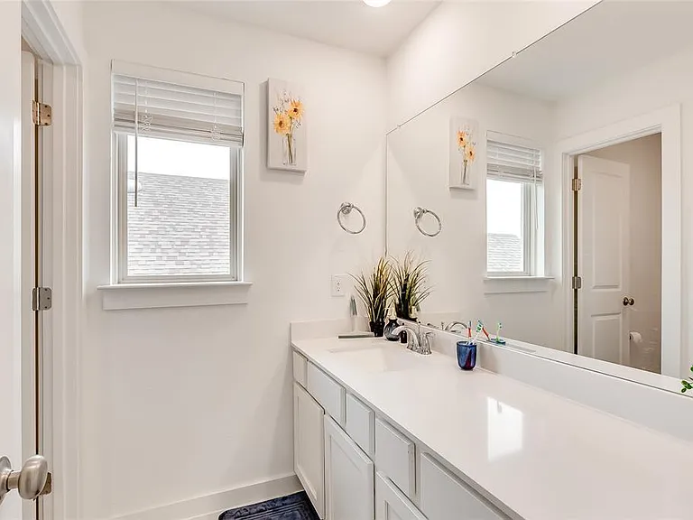 833 Whitetail Dr — Photo 26