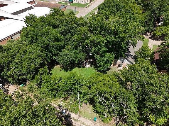 4th image of 2317 Walnut St
