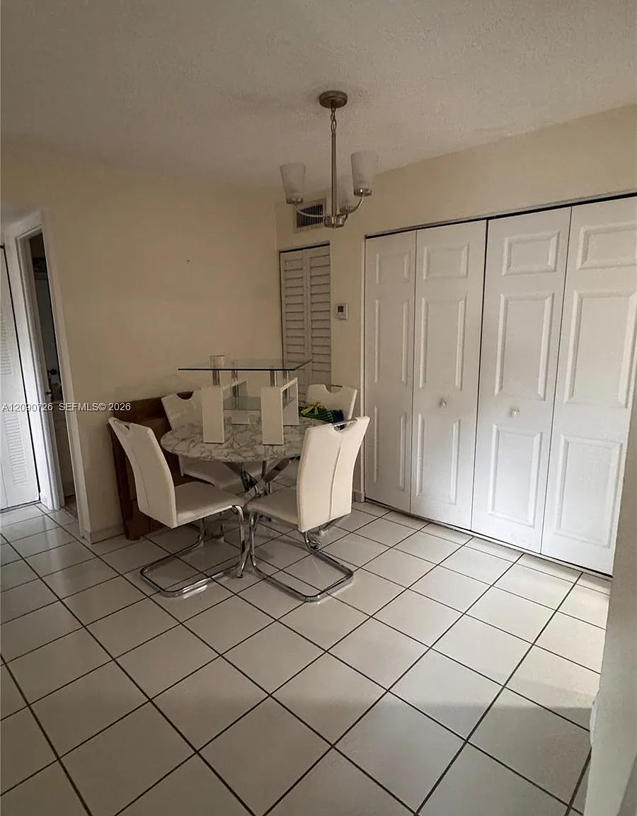 Captiva Lakes Villas Cond — Photo 4