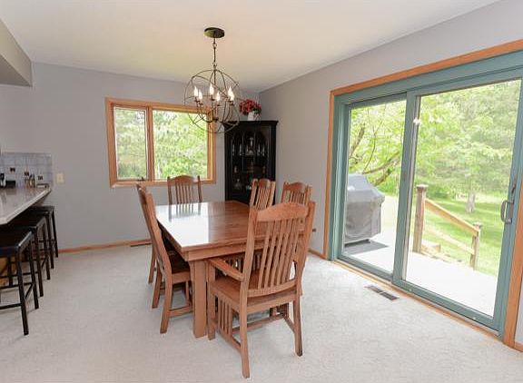 5th image of 14099 Valley Creek Trl S