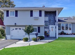 576 S Long Beach Ave, Freeport, NY 11520