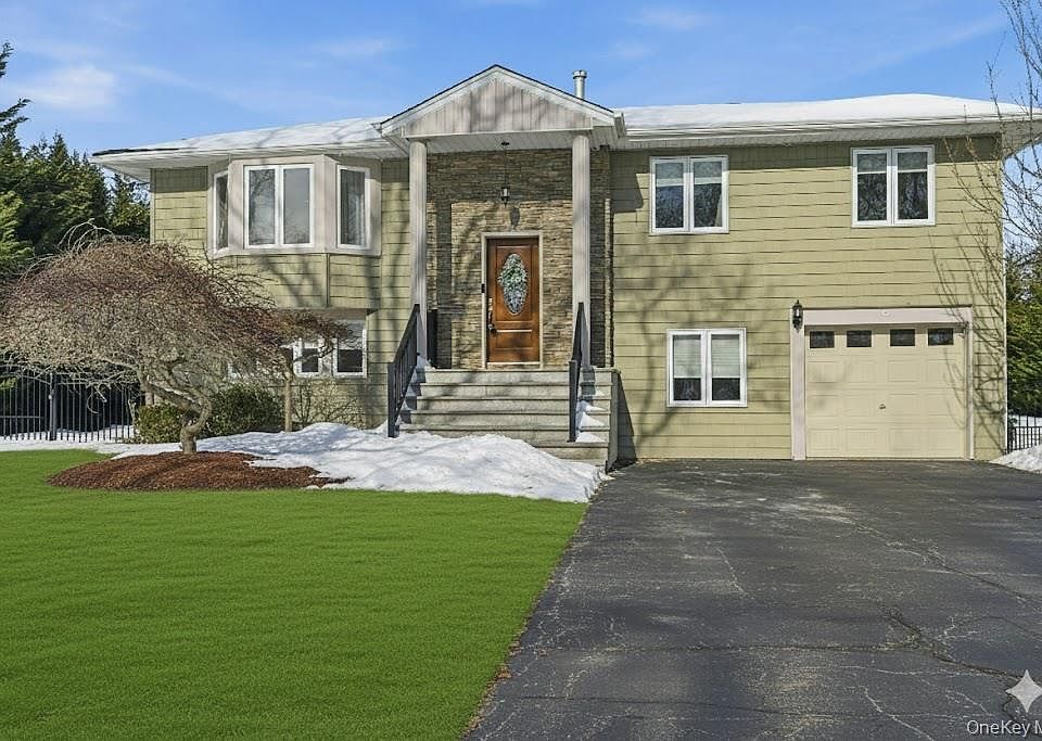 1st image of 4 Stell Lane