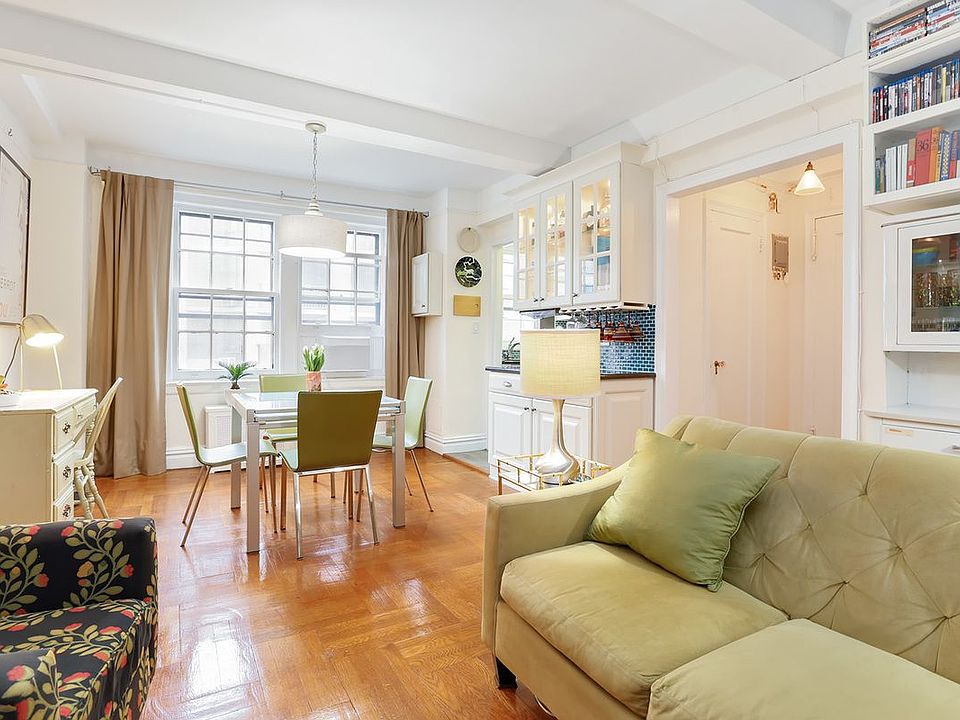 1st image of 22 Monroe Pl #8B