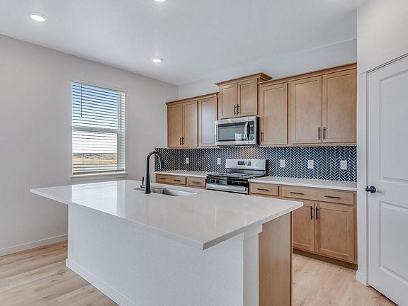 4th image of 14204 Beebalm Avenue