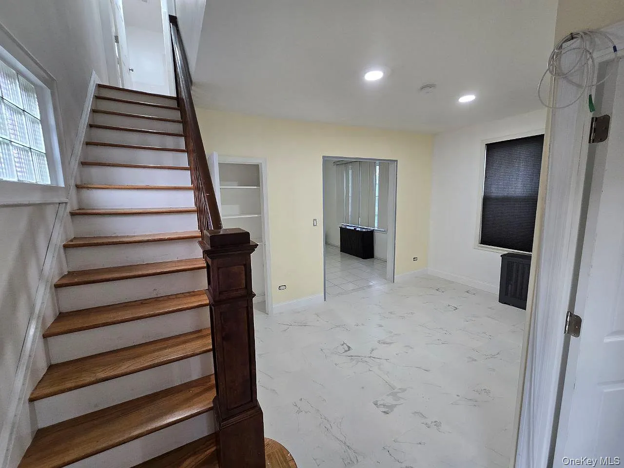 3 bed, 1.5 bath, 1046 sqft, $3,600 — Photo 2