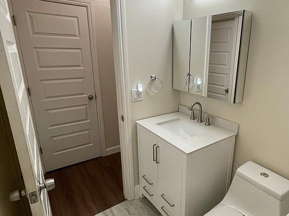 5th image of 2515 Golzio Ct APT 1