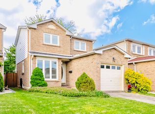 36 Denlow Dr, Brampton, ON L6Y2L4