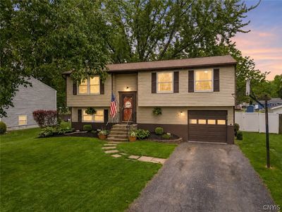 110 Rocky Rd, Liverpool, NY, 13090