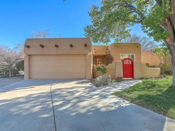 1408 Plaza Sonada NW, Albuquerque, NM 87107