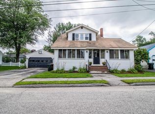 25 Locke St, Saco, ME 04072