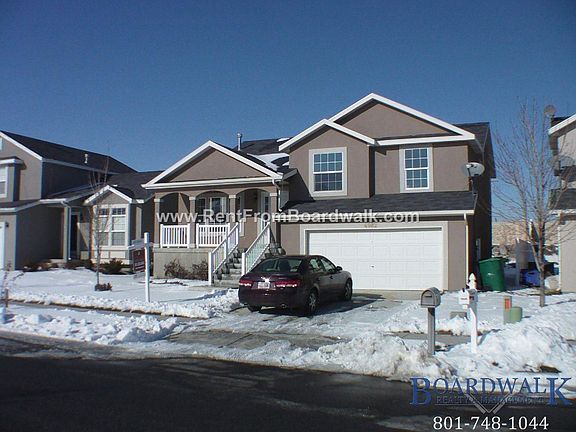 2nd image of 4982-4982 W Badger Ln