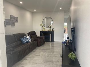 6940 NW 179th St APT 406-7, Hialeah, FL 33015