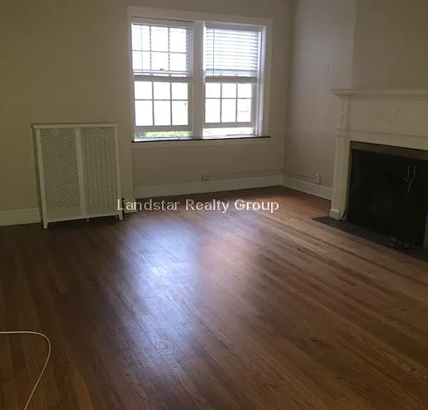 1452 Oak Ave #2S — Photo 8