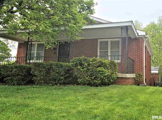 1655 W Monroe St, Springfield, IL 62704