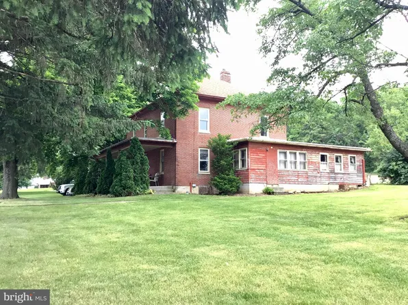 2323 Carlisle Pike, Hanover, PA 17331