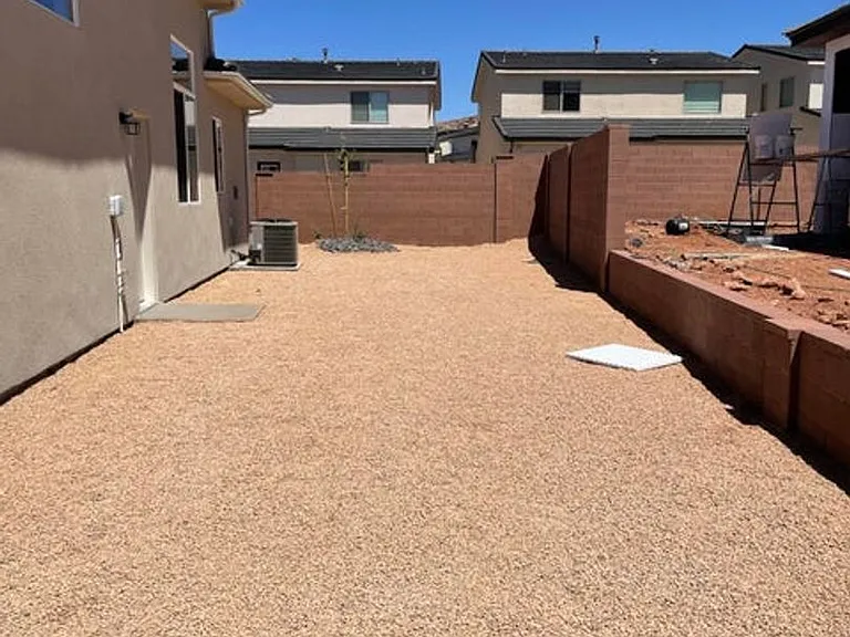 6011 S Bunda Way — Photo 2