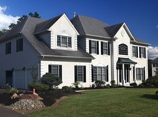 1367 Landis Dr, North Wales, PA 19454