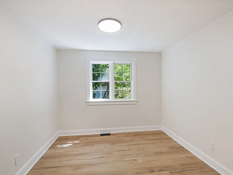 707 Wade Ave — Photo 15