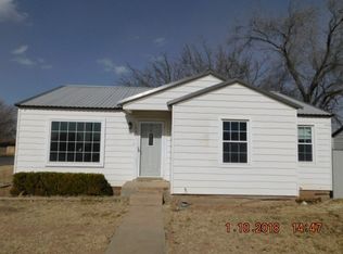 708 SW Avenue J, Seminole, TX 79360