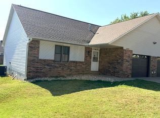 1514 S 11th St #1514, Rogers, AR 72756