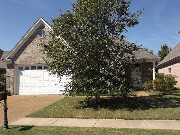 329 Fleets Hill Drive