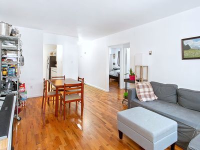 319 E 105th St APT 3D, New York, NY, 10029