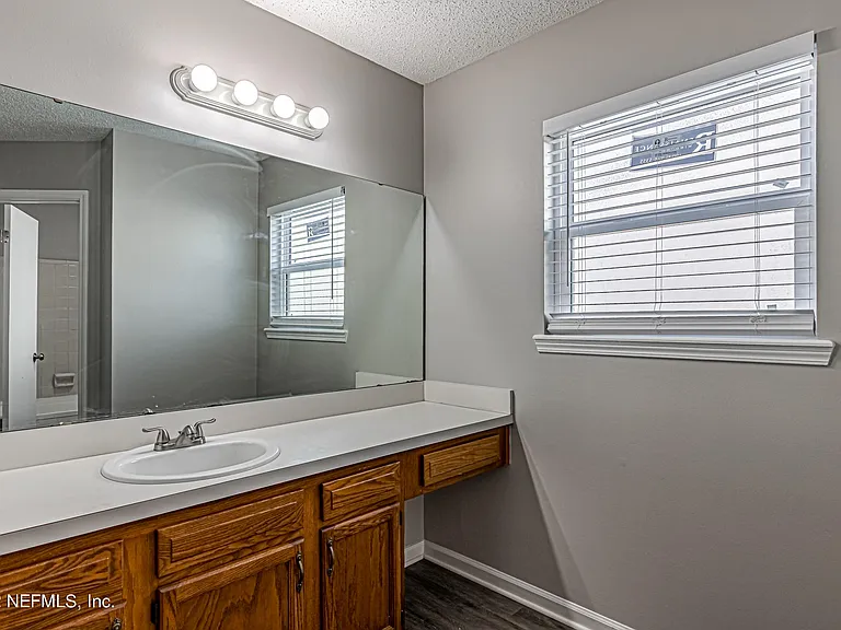 8516 Bending Branch Ct — Photo 26