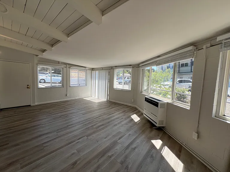 603 Johnson Ave — Photo 20