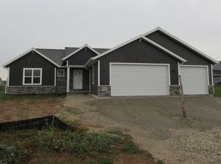 N9334 Varsity Ln, Appleton, WI 54915