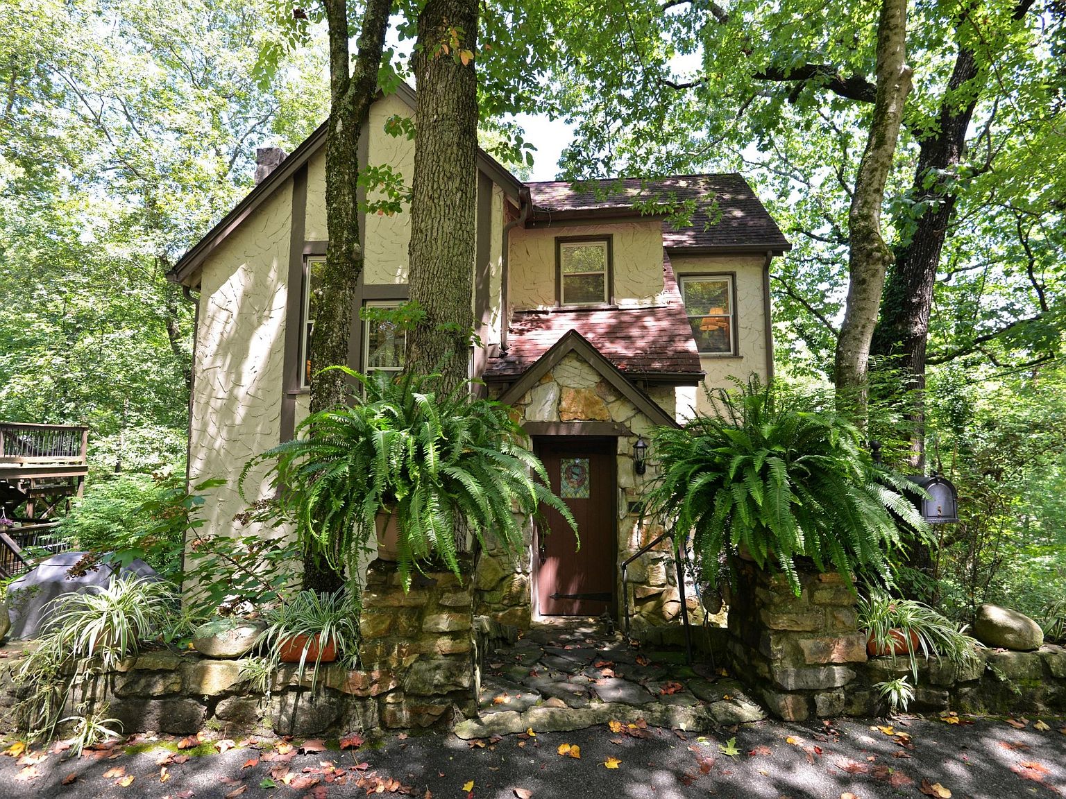 5 Mother Goose Vlg, Lookout Mtn, GA 30750 Zillow