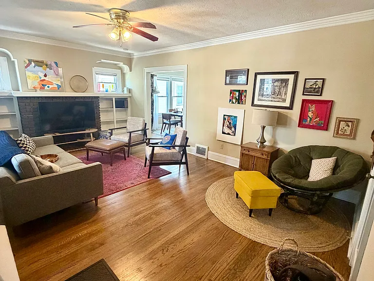 15115 Esther Ave — Photo 3