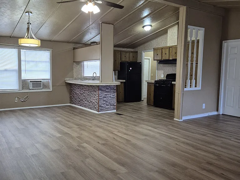 1362 Carter Rd — Photo 17
