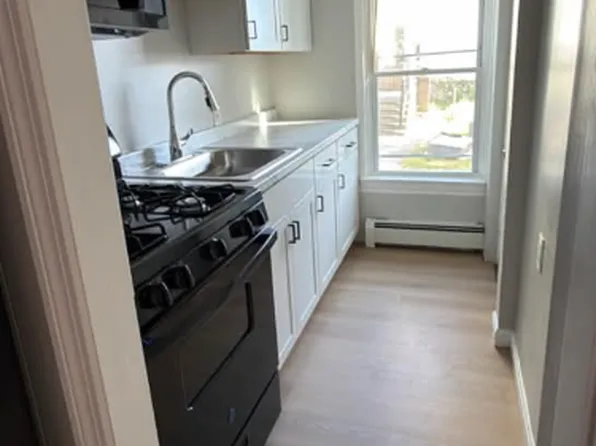 140 Lincoln Ave Floor 1, Central Falls, RI 02863