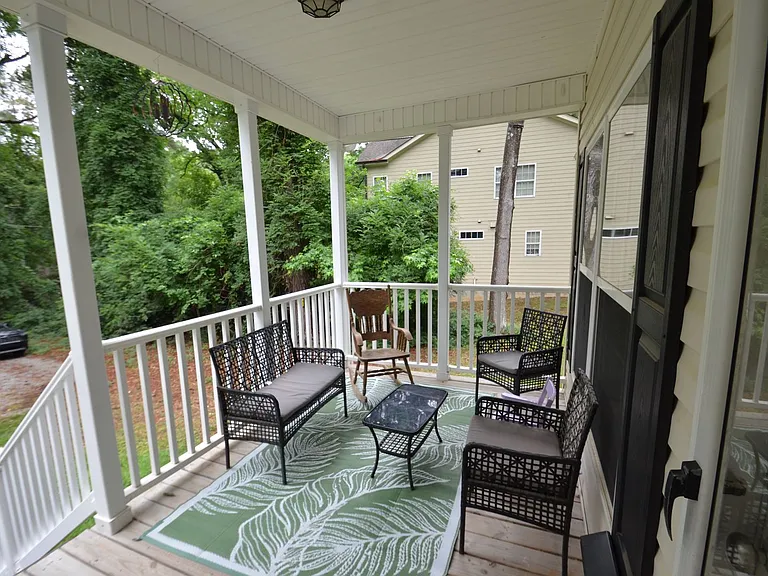 116 Justice St — Photo 2
