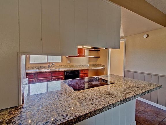 5th image of 5805 S Hazelton Ln