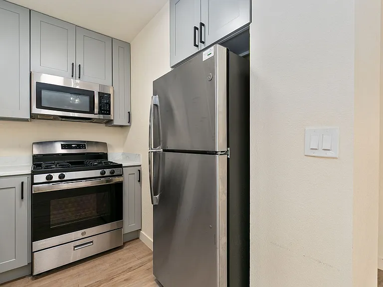 1624 Banyan Dr #2 — Photo 7