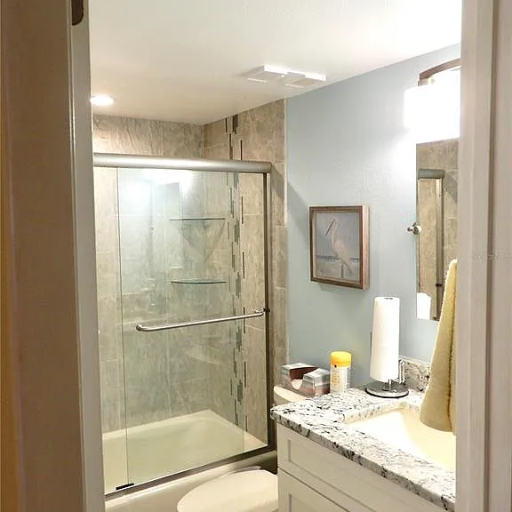 103 1st St E #210 — Photo 10