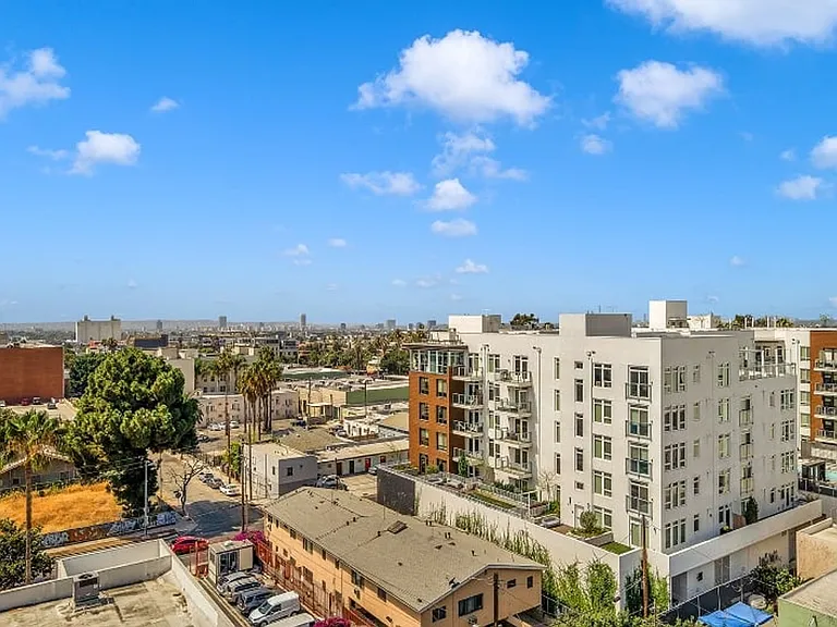 6762 Hawthorn Ave — Photo 19